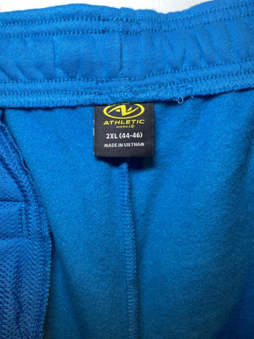 Athletic Works Men's Bright Blue Athletic Shorts - Picture 4 of 6